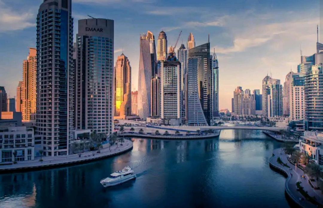 Lux Spectacular Dubai Marina View Apartment Bagian luar foto