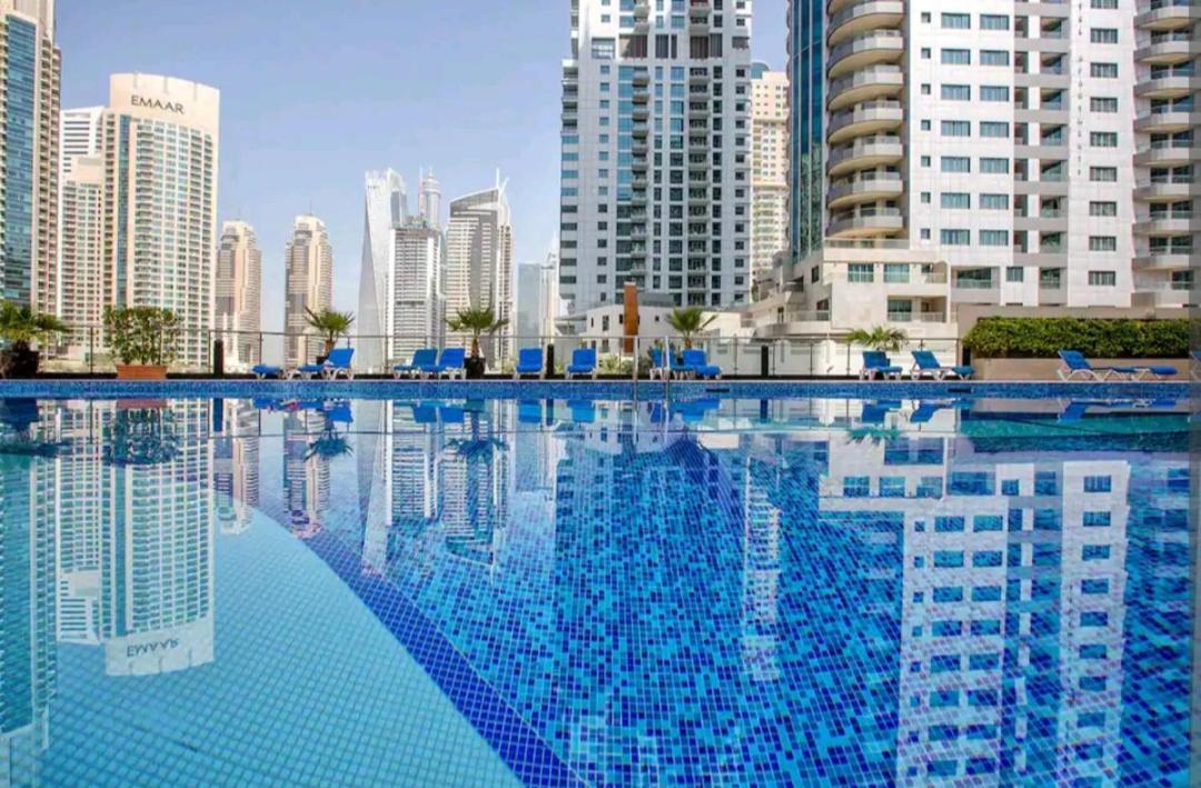 Lux Spectacular Dubai Marina View Apartment Bagian luar foto